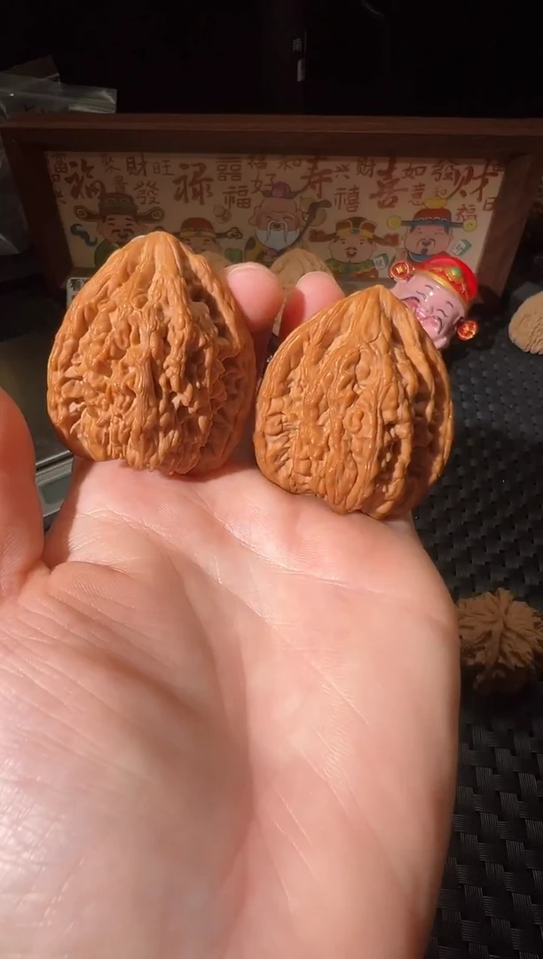 把件文玩核桃虎头王