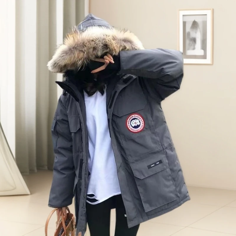 2025年新款爆款羽绒服工装款冬季新款男女情侣工装款派克同款加厚
