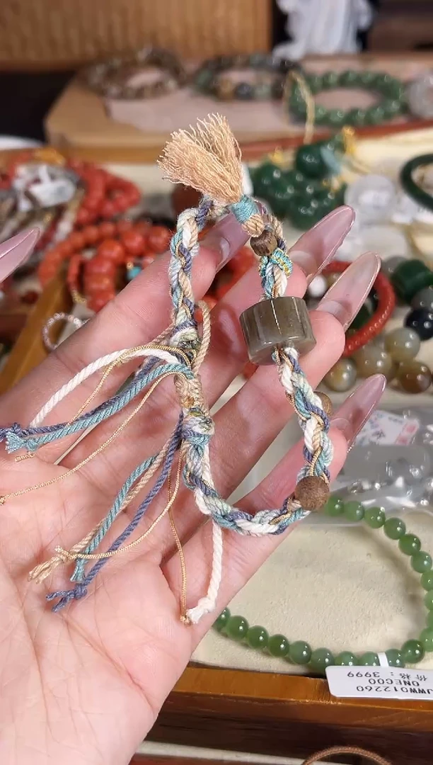 未镶嵌手链和田玉多样性发其一孤品默认微瑕