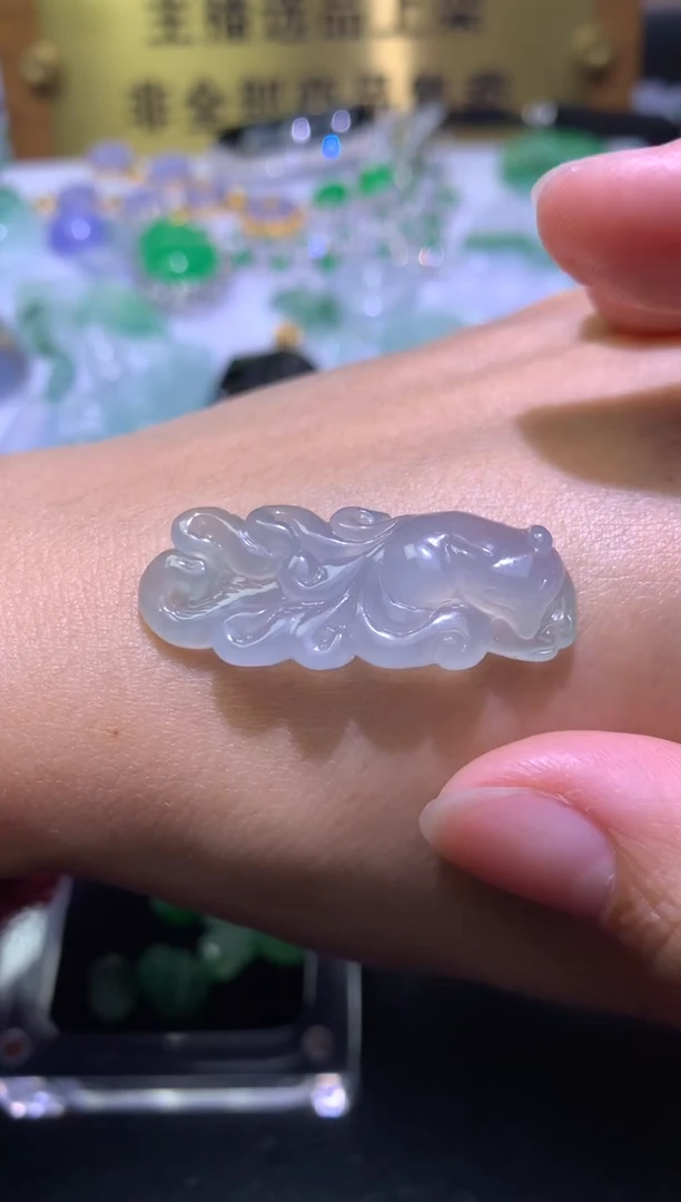 未镶嵌定制翡翠毛货