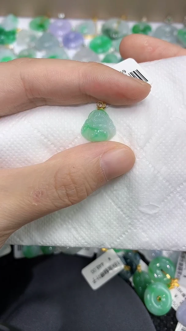 颈饰18K金镶嵌翡翠a货支持复检百元以上9元证书费自理