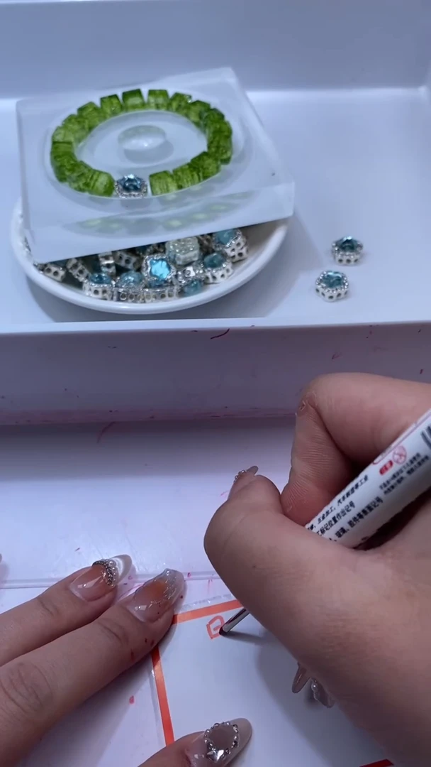 颈饰银S800镶嵌水晶x1433*2颗