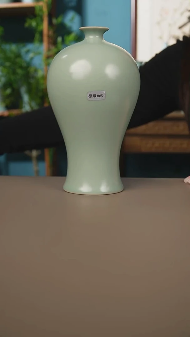 不开片柴烧梅瓶微暇