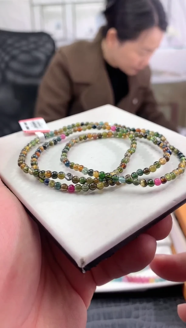 【闪购商品】碧玺手串未镶嵌多样性发一条
