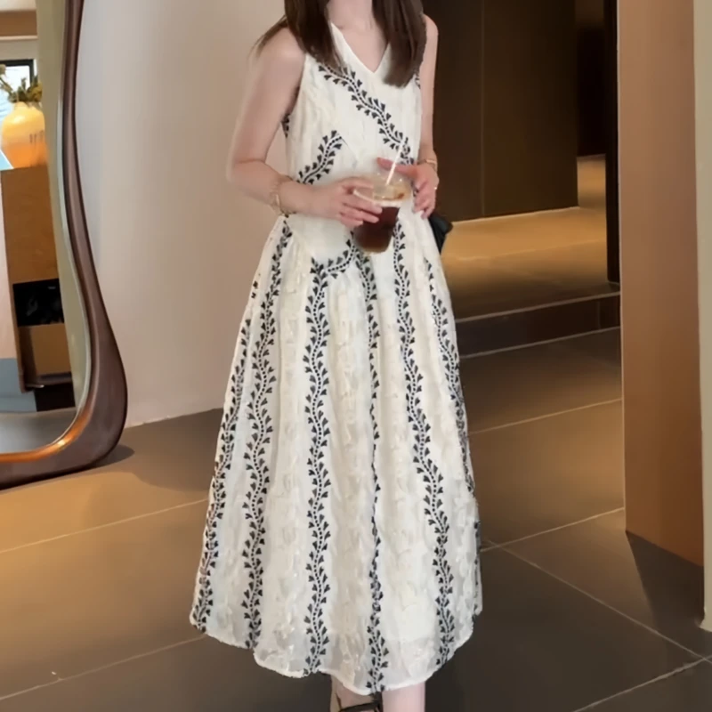 早秋无袖时尚气质优雅无袖印花连衣裙韩系温柔风V领背心温柔长裙