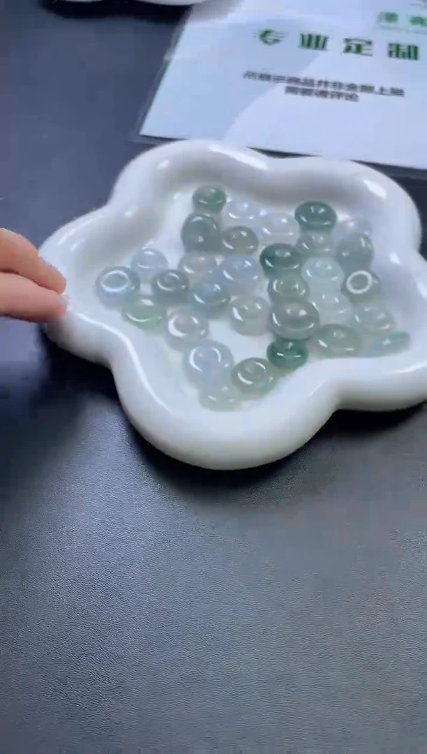 未镶嵌手绳定制翡翠?****財平安扣手绳多样性发一件