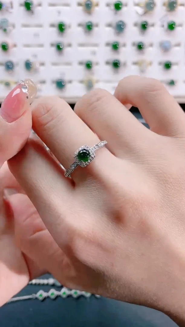 【闪购商品】翡翠戒指银S925镶嵌天然翡翠