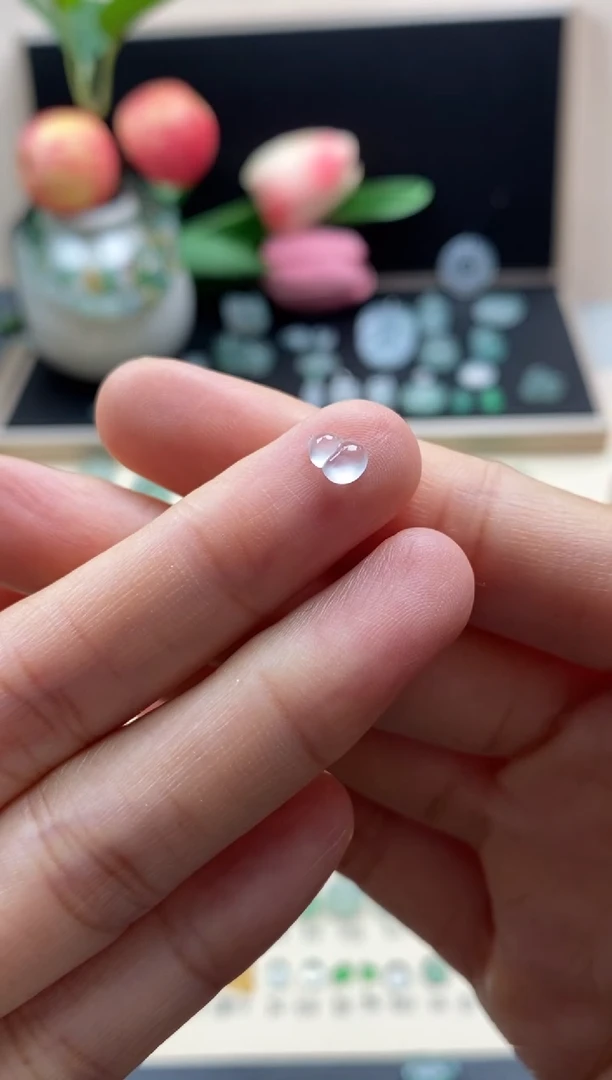 翡翠未镶嵌颈饰翡翠冰种葫芦