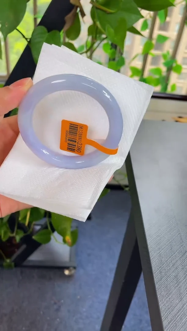 翡翠手镯未镶嵌037手镯56