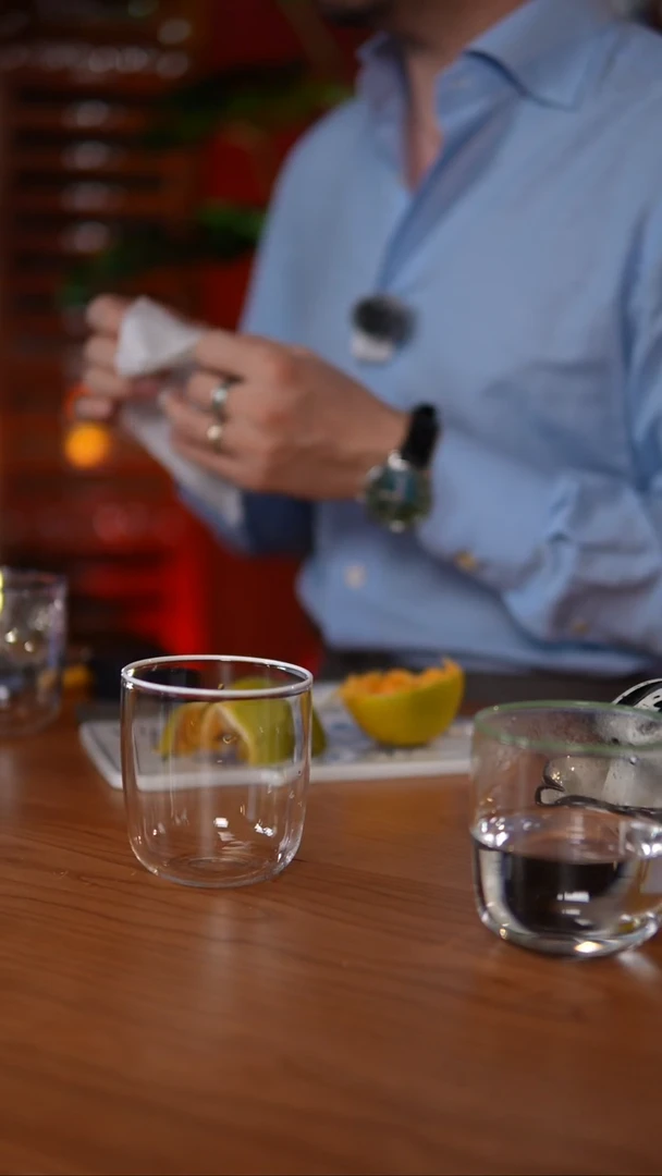玻璃9.28（白）边手握玻璃杯 带礼盒