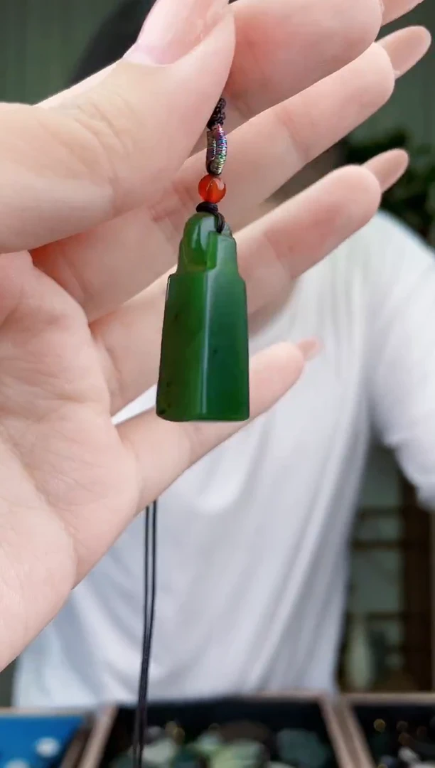 未镶嵌和田玉挂件拍一发一，多样性发货！