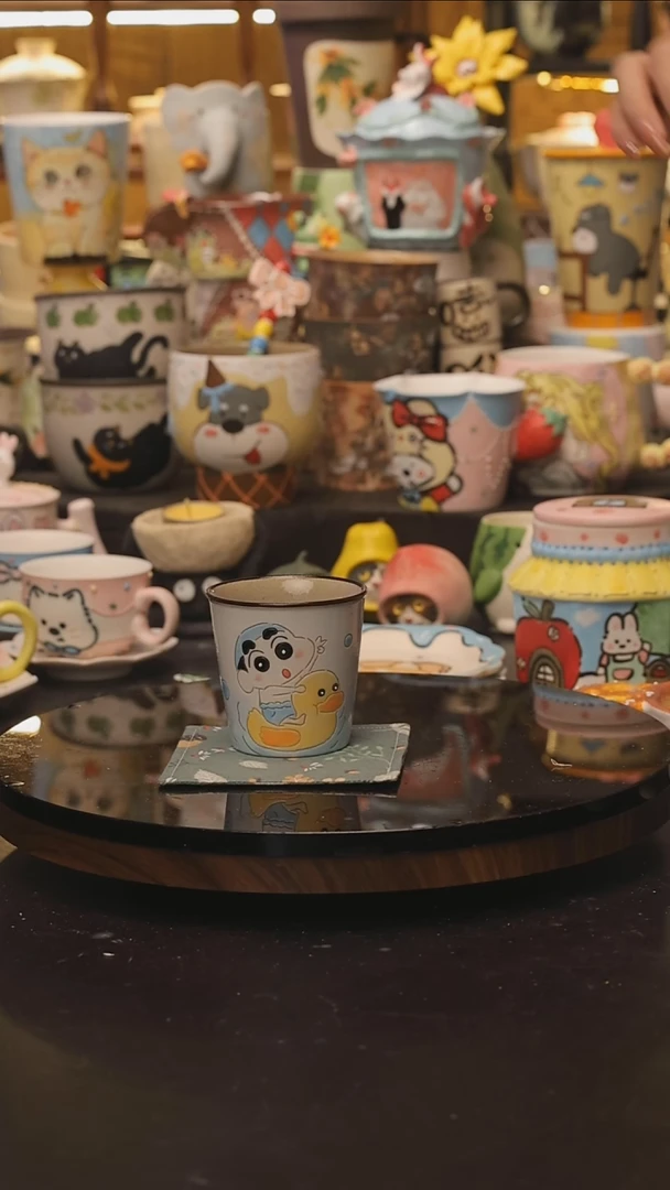 景德镇釉下彩绘设计师款式陶瓷