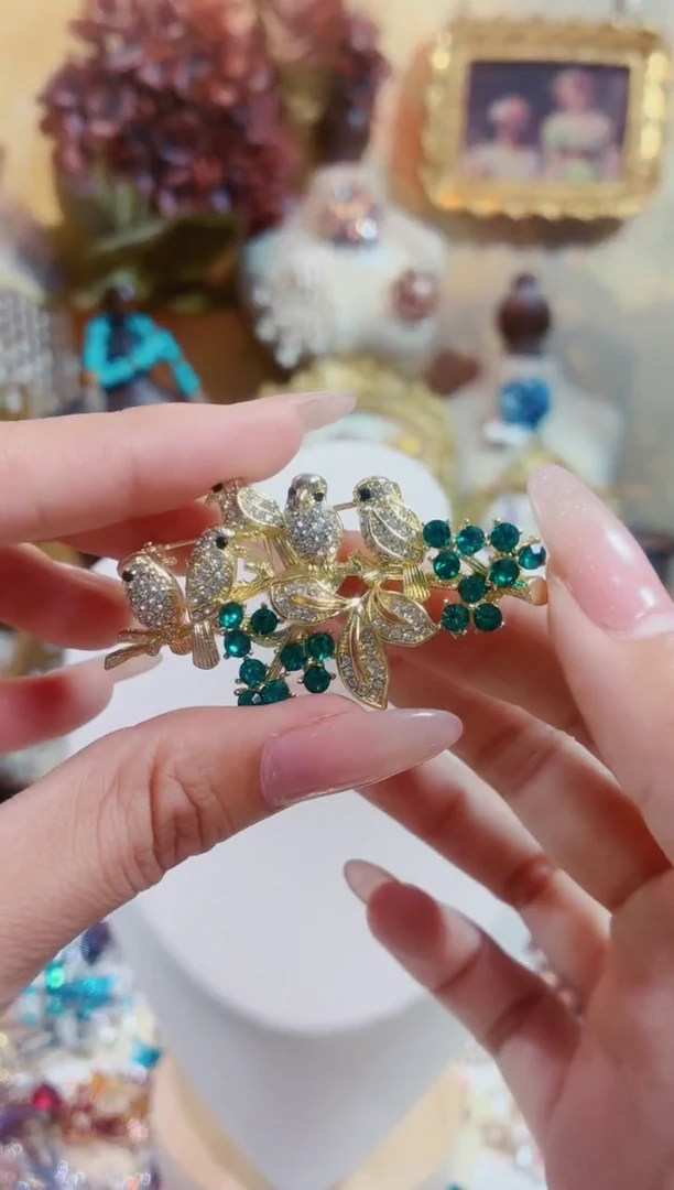 合成立方氧化锆铜合金鸟语花香