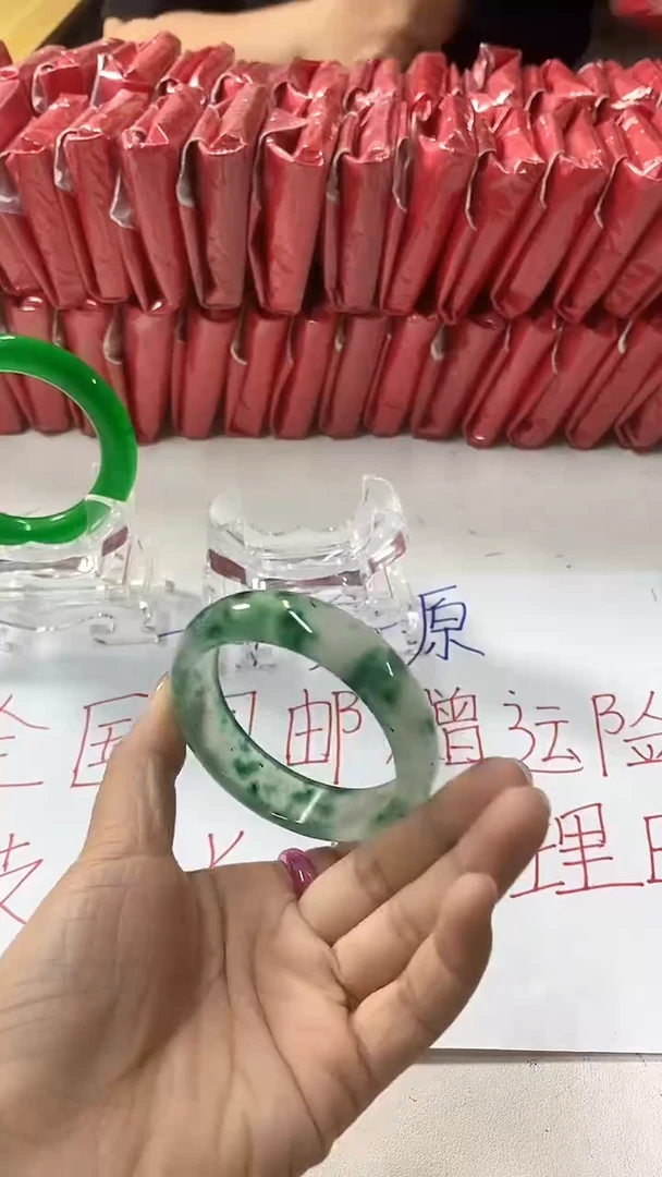 流行美曼德勒真实好看直播间V187