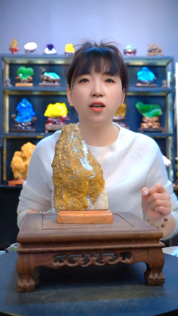 石材精品矿物晶体摆件