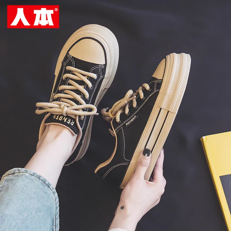 人本帆布鞋女2025新款春季厚底低帮学生简约薄款百搭黑色休闲板鞋
