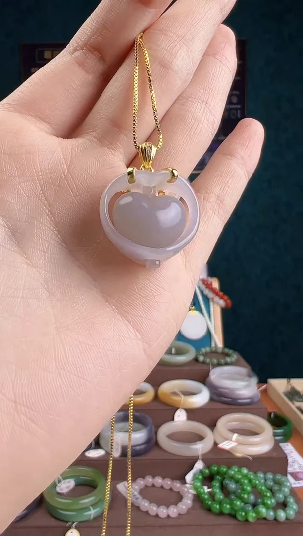 【闪购商品】和田玉颈饰银S925镶嵌多样性发货 拍一单发一个