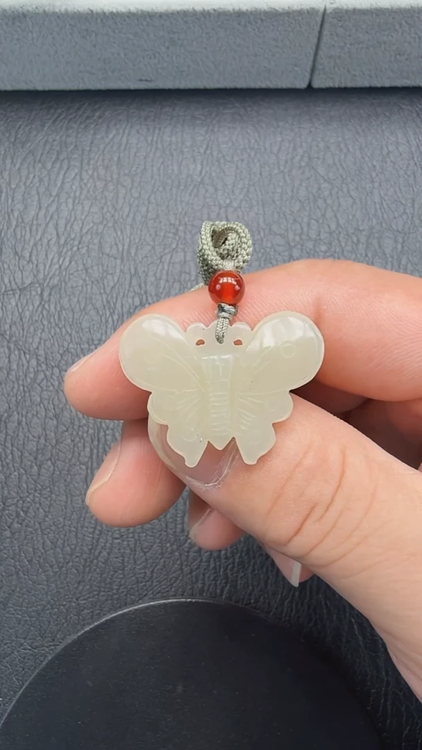 和田玉未镶嵌吊坠(不含链)209蝴蝶吊坠