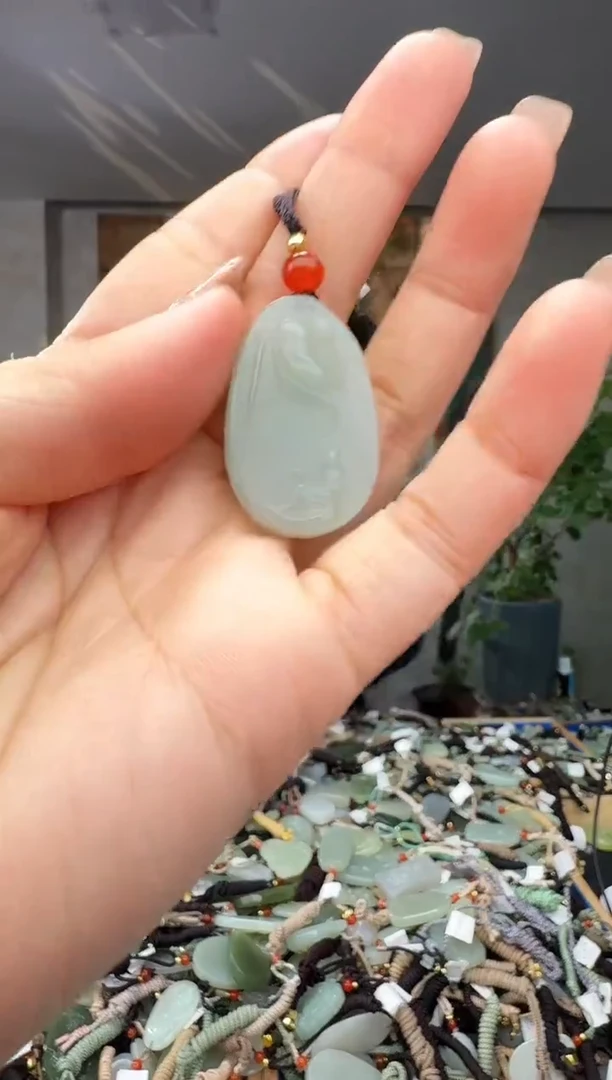 颈饰未镶嵌和田玉拍一发一多样性发货