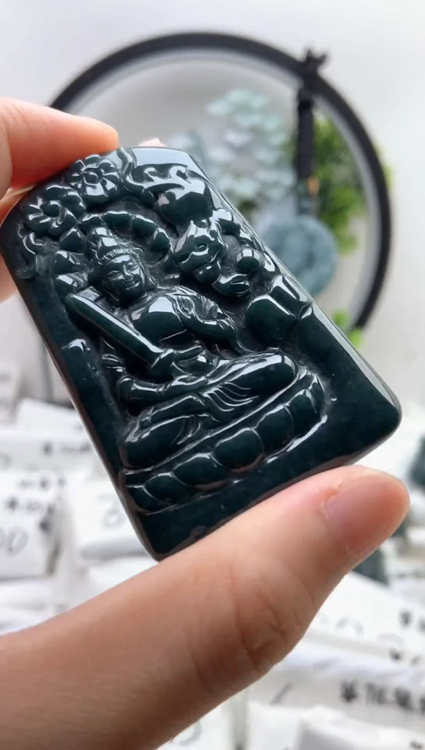 翡翠未镶嵌颈饰文殊【品质一般能接受再拍】