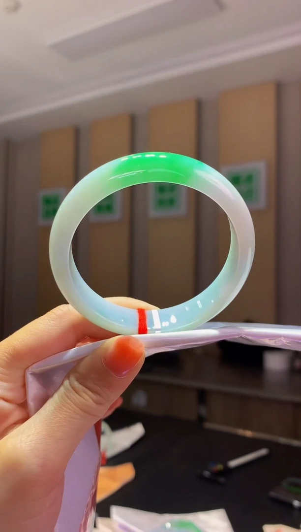 未镶嵌手镯翡翠-Q80 圈口55.4