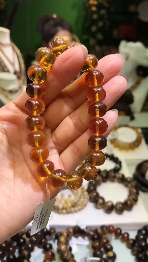 【闪购商品】琥珀裸石未镶嵌抚顺琥珀