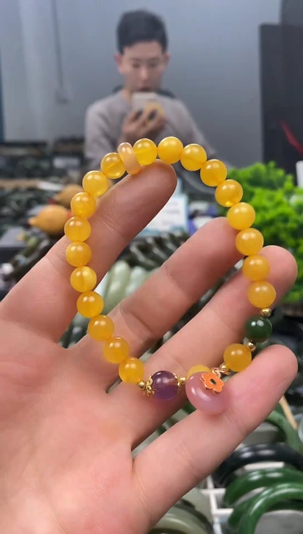 未镶嵌琥珀手镯l****i7.7mm