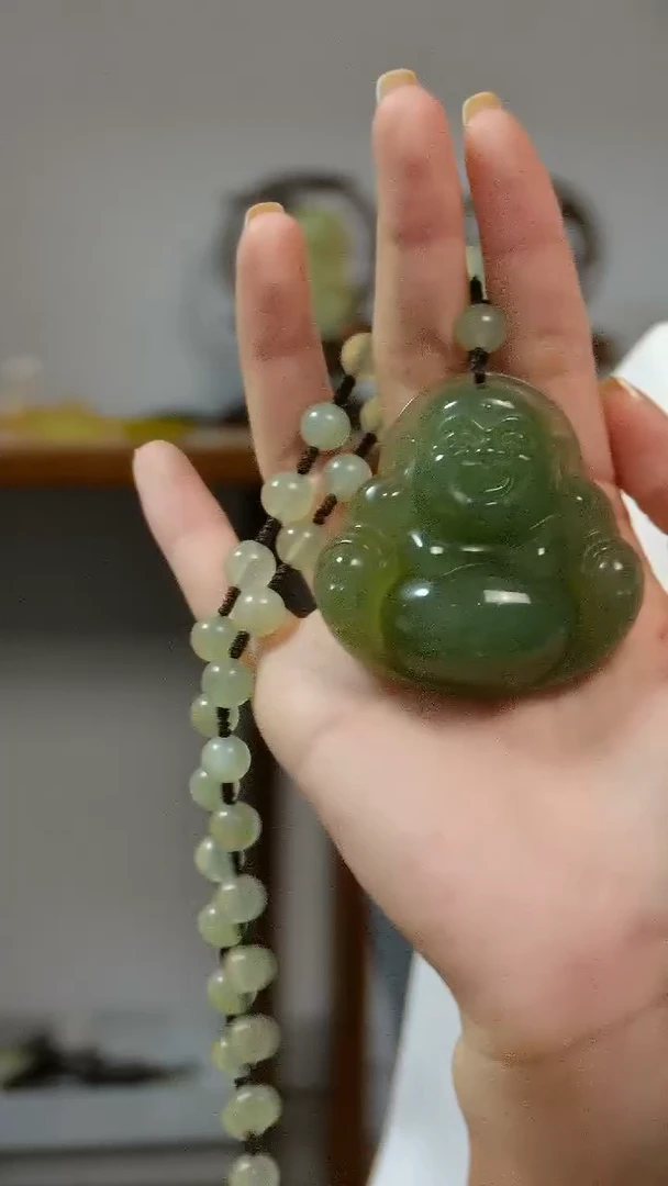 未镶嵌岫玉吊坠佛公