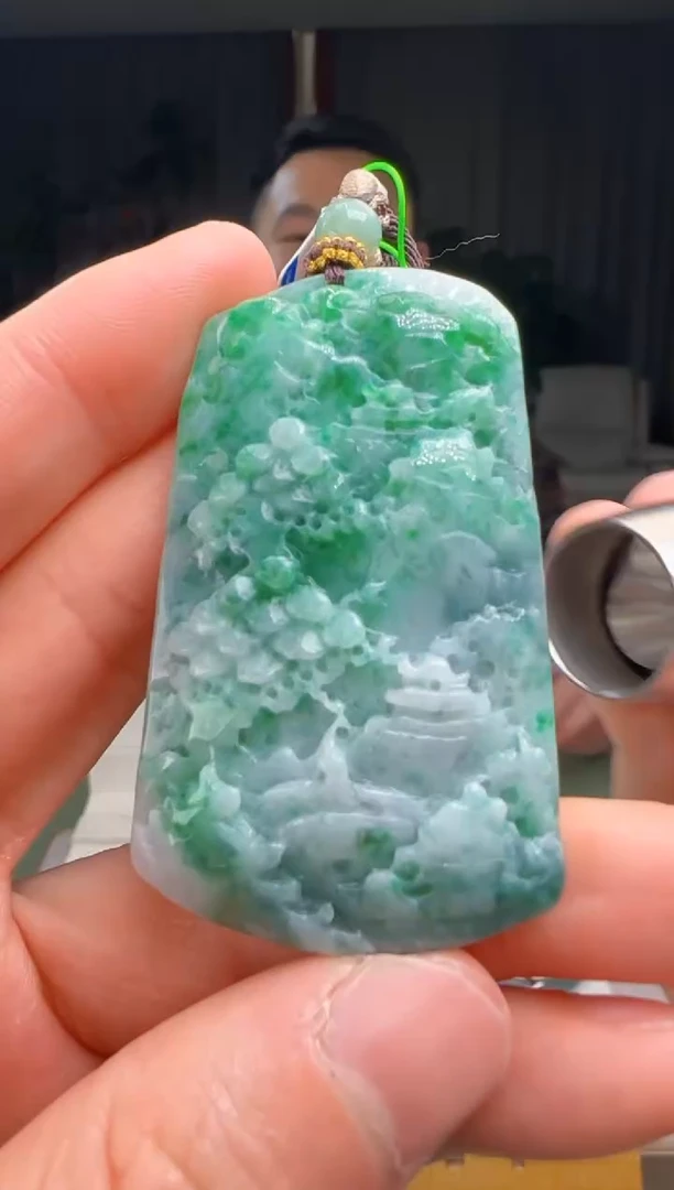 【闪购商品】翡翠吊坠(不含链)未镶嵌DY@@60B7J14495