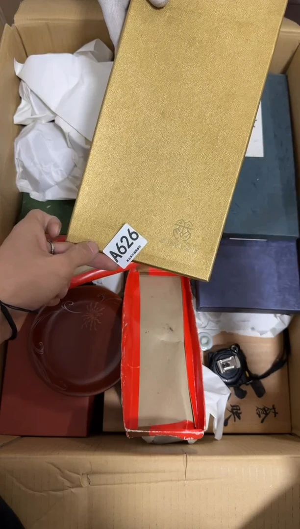 瓷片r****g626 中古商品，谨慎购买