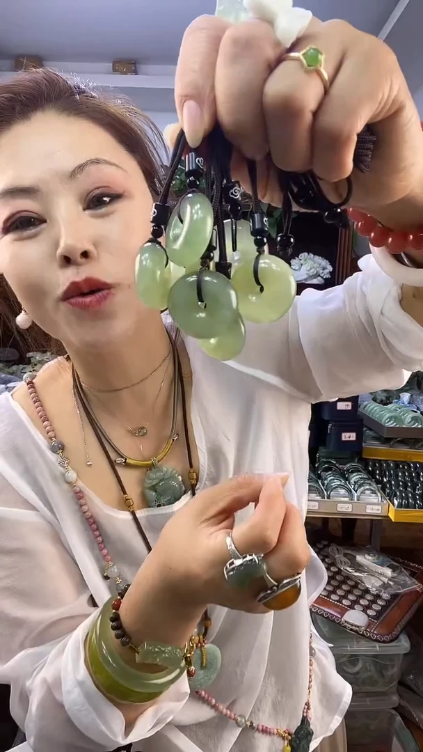 未镶嵌蛇纹石玉平安扣多样性随机发一