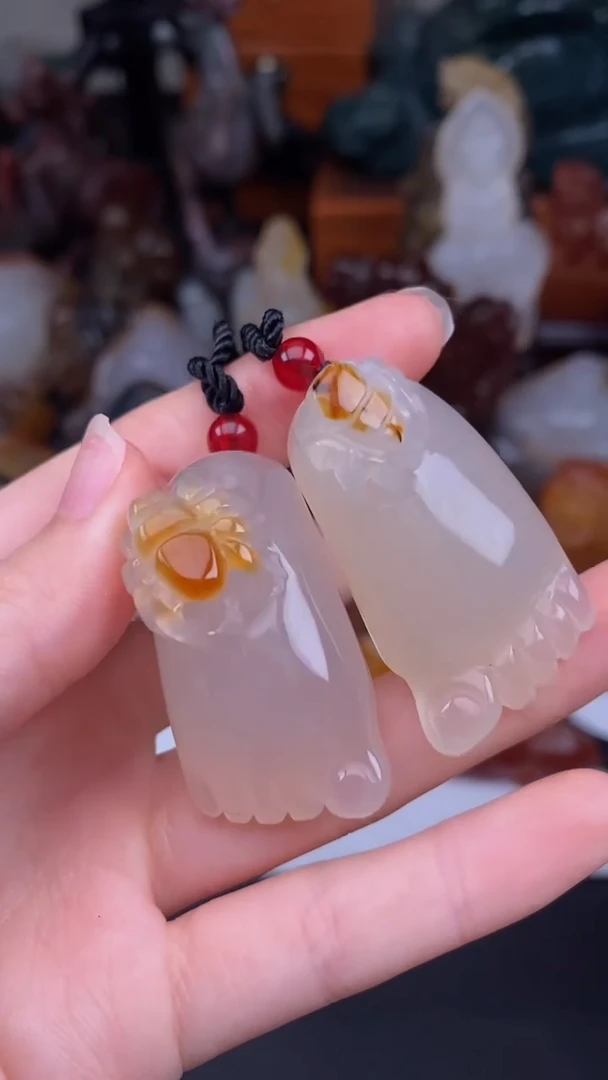 玛瑙/玉髓颈饰未镶嵌AA