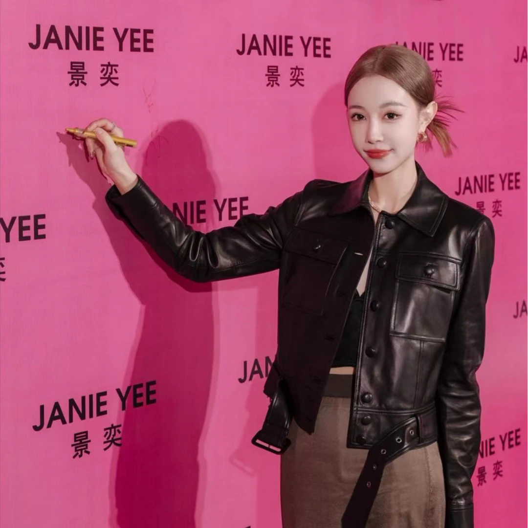 JanieYee景奕   随机精品美衣一件，离开直播间无效