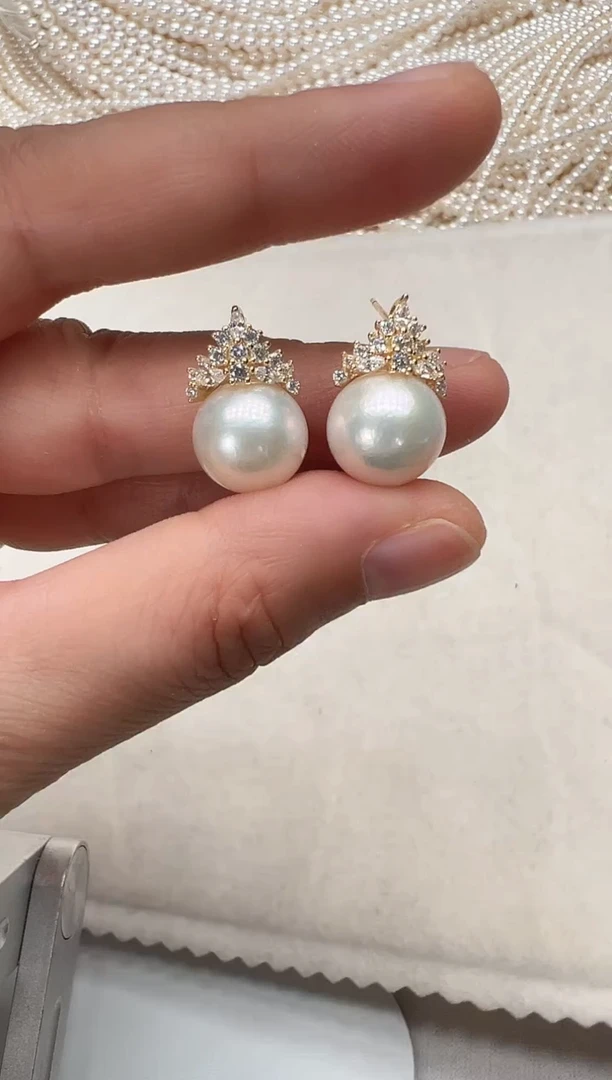 银S925镶嵌淡水珍珠耳饰金色冰雪