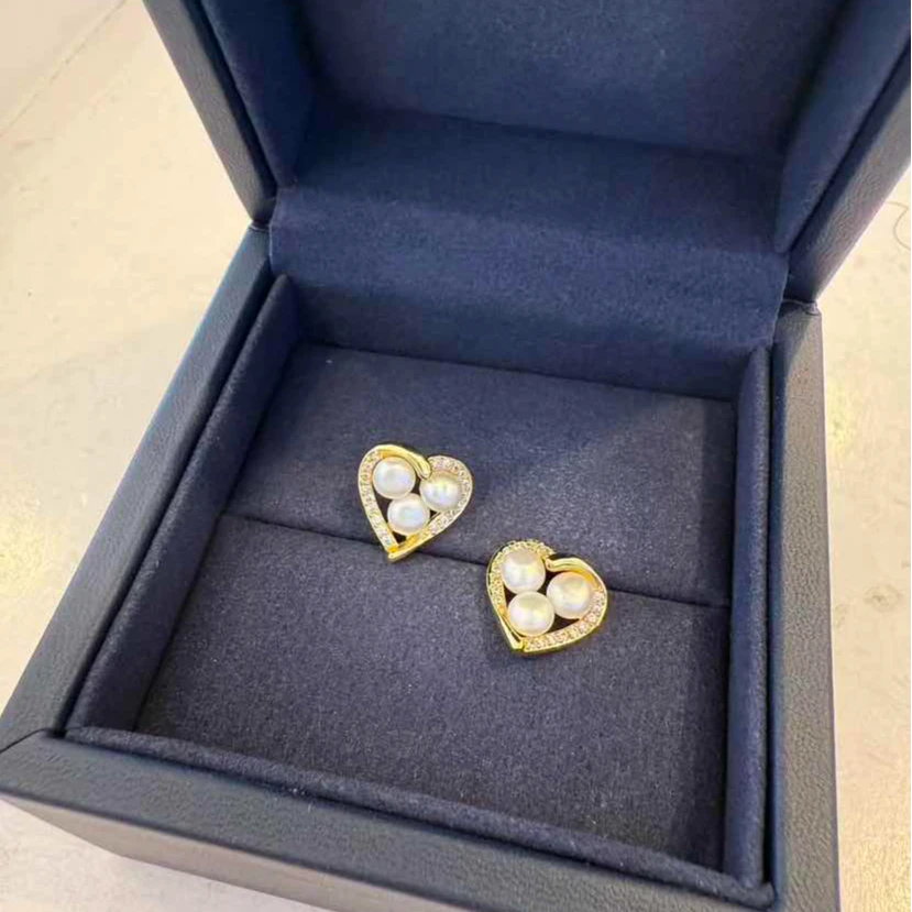 “有芯”淡水珍珠耳钉
