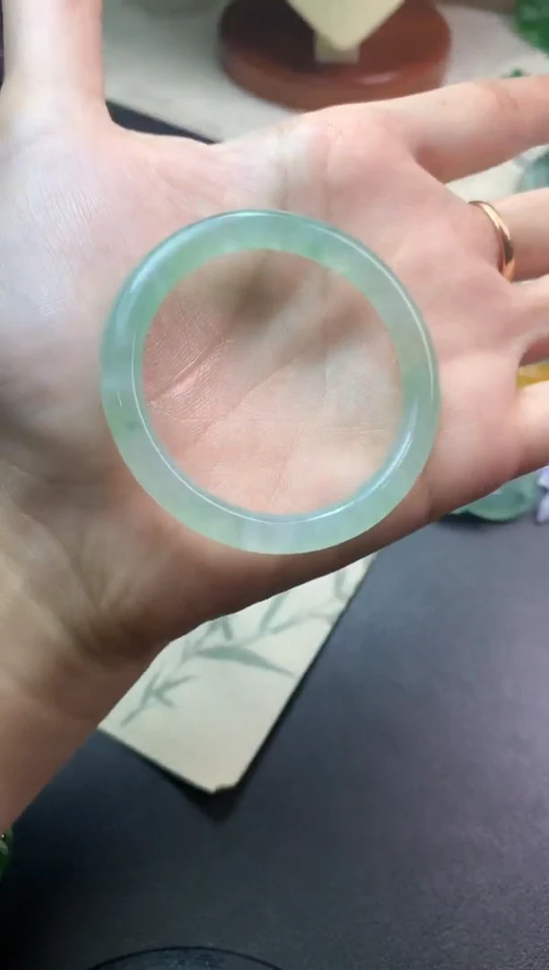 未镶嵌定制翡翠毛货