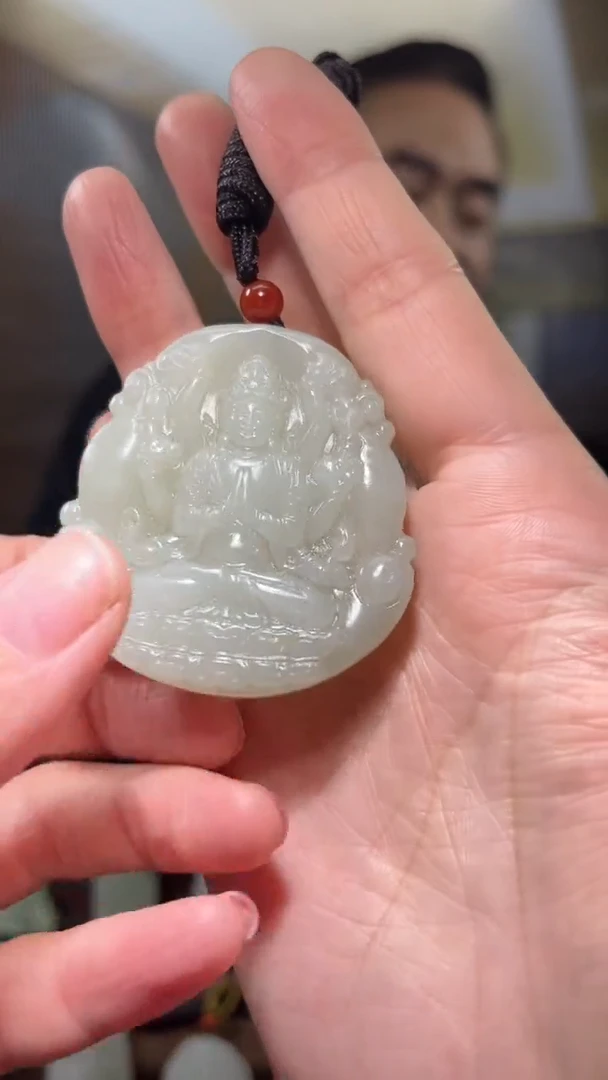 颈饰未镶嵌和田玉·