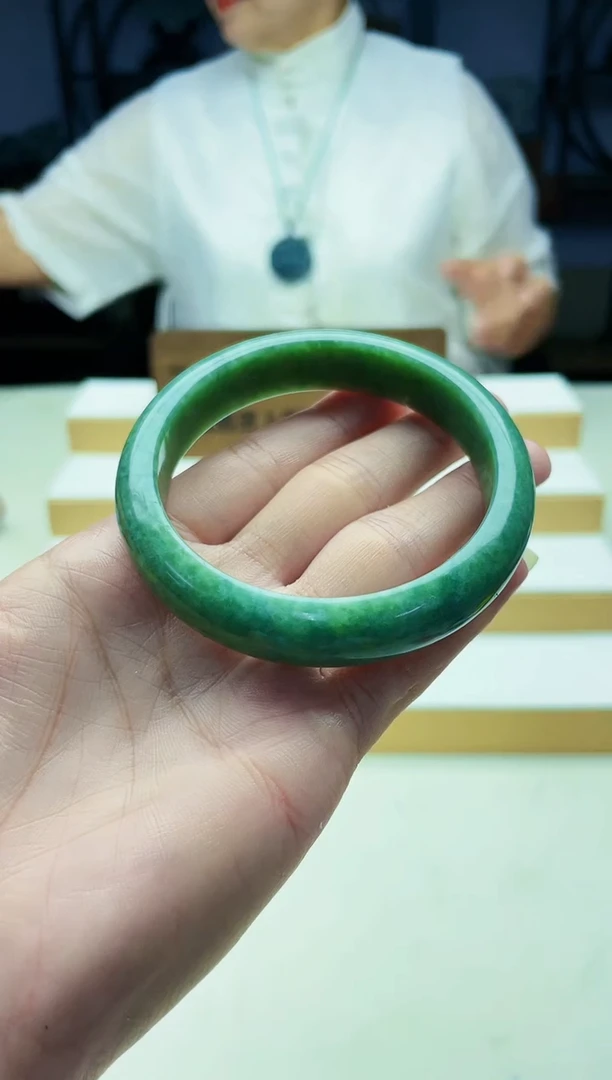 颈饰未镶嵌翡翠09190016多样性发其一