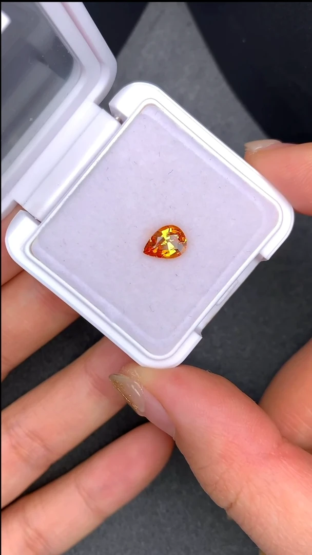 【闪购商品】石榴石无未镶嵌1.18克拉