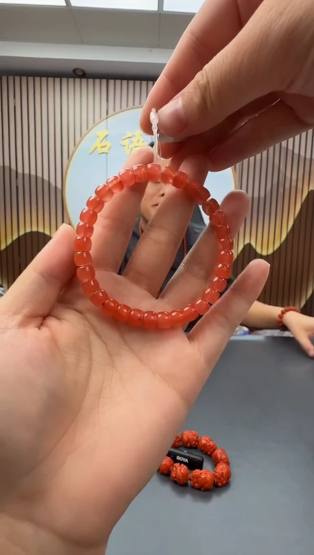 未镶嵌手串南红玛瑙004ZB1023产品一个