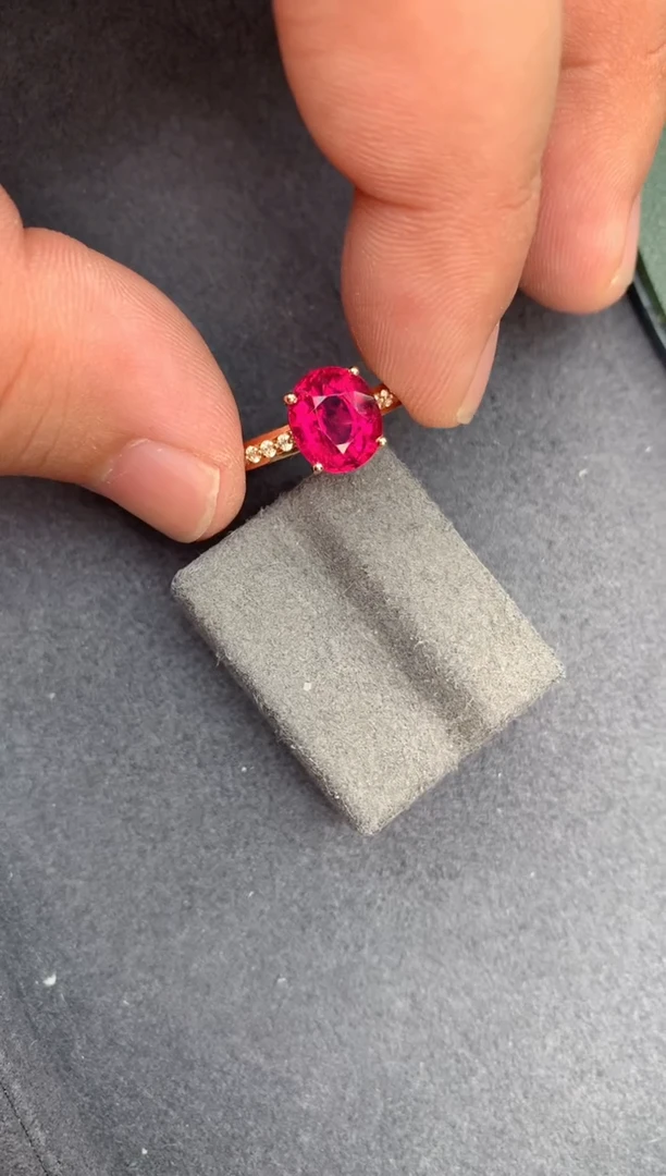 【闪购商品】碧玺戒指18K金镶嵌3ct卢比莱戒指