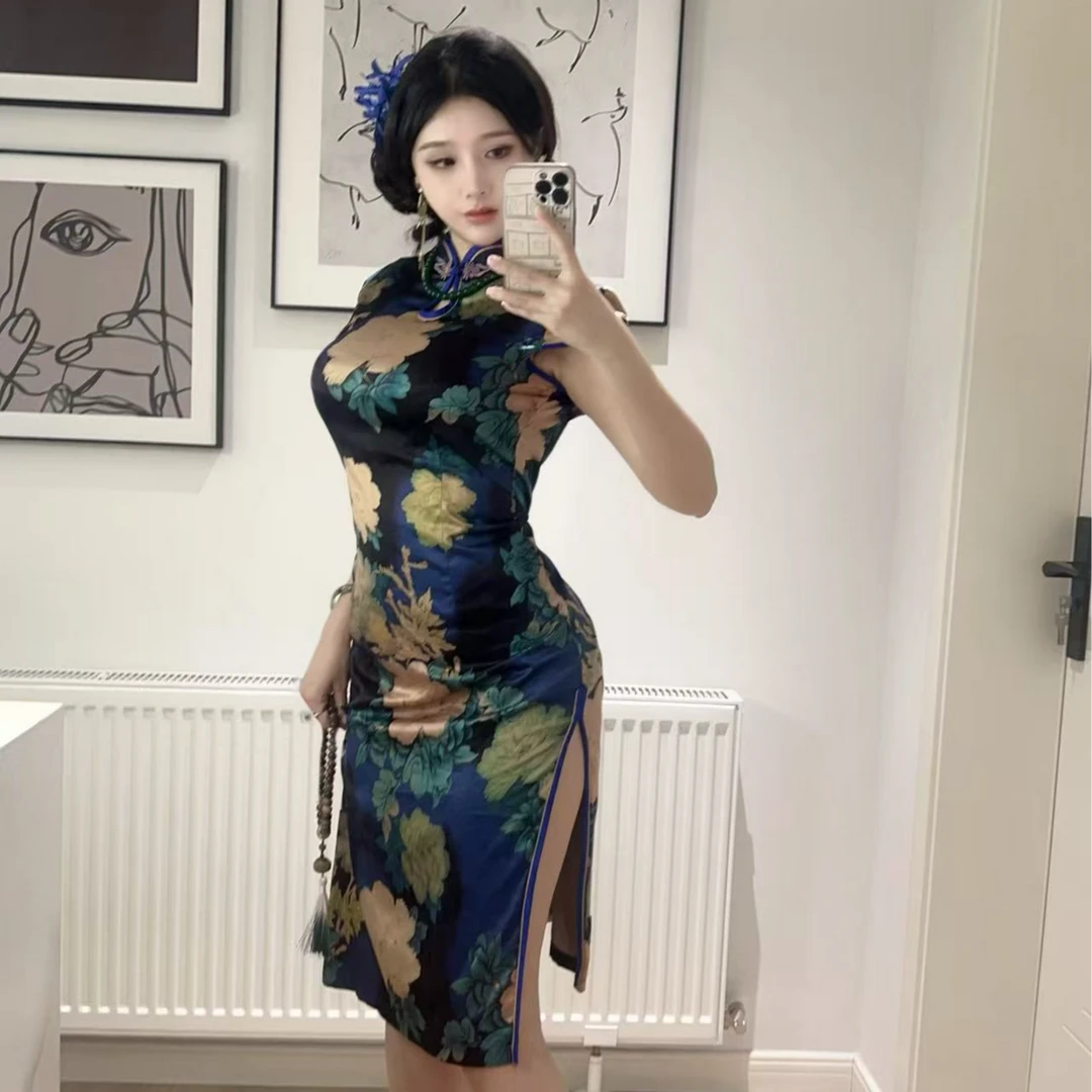 强哥自用旗袍，自用款，孤品，M码宽松，参考身高160，体重105