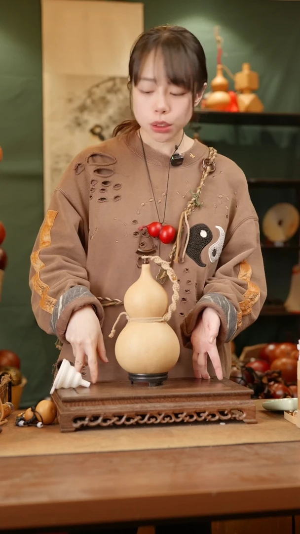 186号精品天然大漆酒葫芦一物一拍~