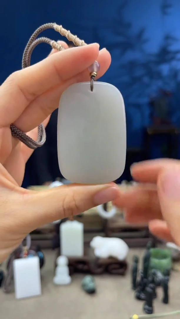 【闪购商品】和田玉颈饰未镶嵌1