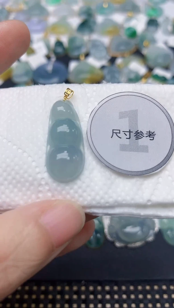 颈饰18K金镶嵌翡翠天然缅甸A货翡翠