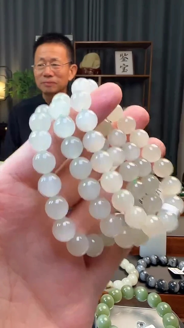 吊坠(不含链)未镶嵌和田玉手串卡10 多样性发货，拍一发一