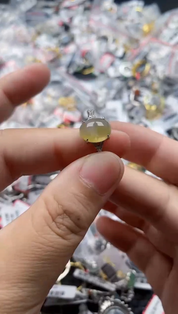 翡翠戒指银S925镶嵌99999    10