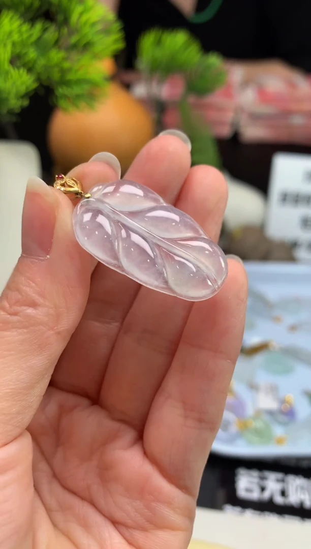 颈饰18K金镶嵌翡翠用****8---117785