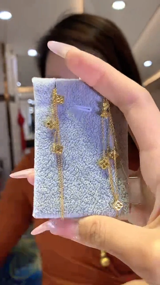 【闪购商品】钻石项链18K金镶嵌黄钻项链多样性发一