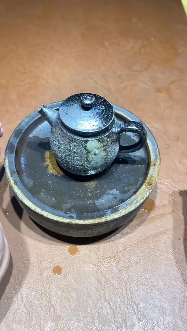 烨**汐奢瓷/瑞寅柴烧茶器（壶）994